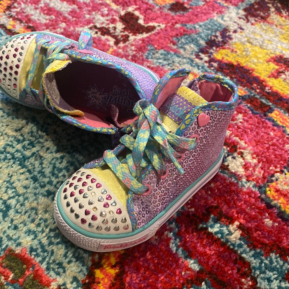 Skechers tinkle toes size 6 toddler